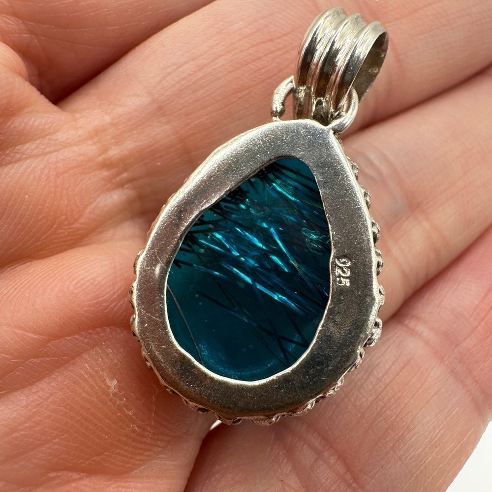 Stunning 15x20mm‎ pear blue dichroic glass and sterling silver pendant! - Picture 5 of 9